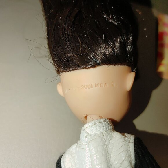 Jade Bratz Doll 2001MGA Hazel Eyes Brown Hair The Xpress It - Picture 5 of 6